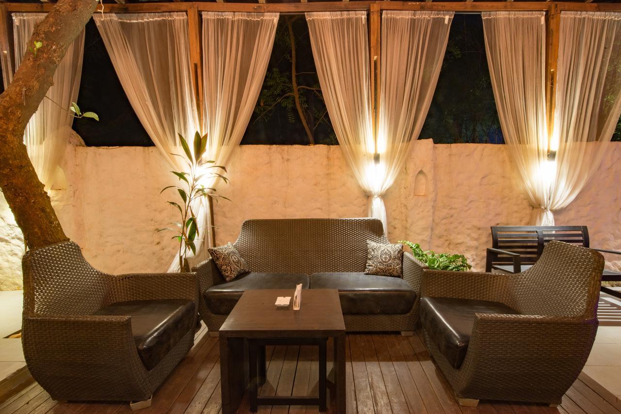 Waters Boutique Hotel By Spectrum Holiday GOA Exteriör bild