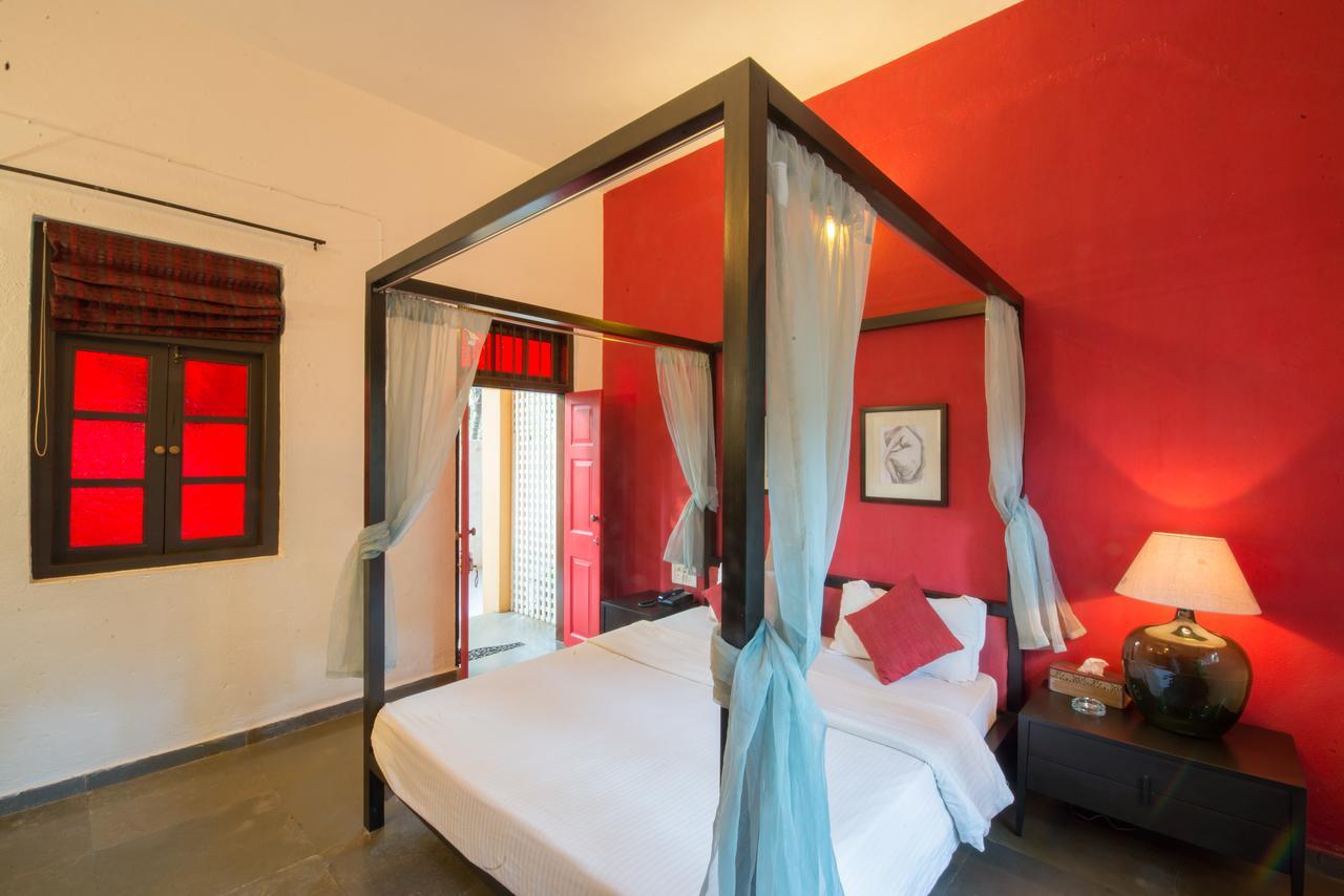 Waters Boutique Hotel By Spectrum Holiday GOA Exteriör bild