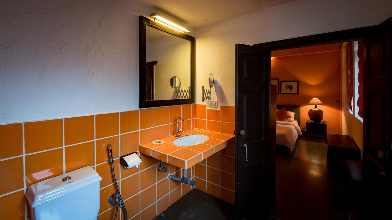 Waters Boutique Hotel By Spectrum Holiday GOA Exteriör bild