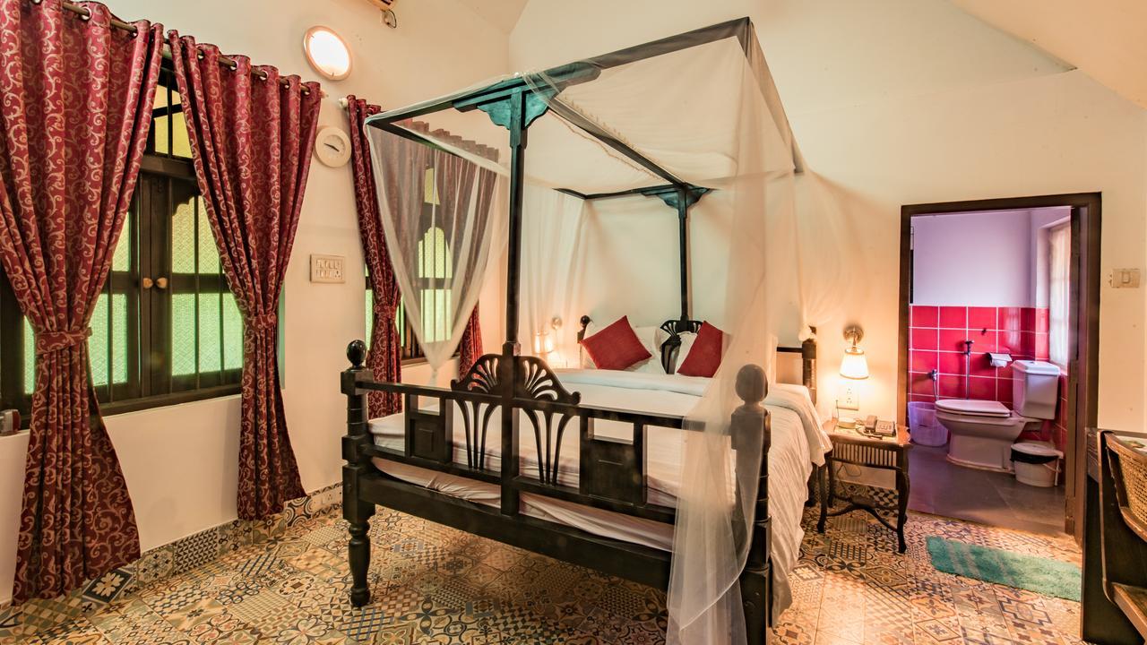 Waters Boutique Hotel By Spectrum Holiday GOA Exteriör bild